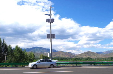 【华通远航】风光互补发电系统为内蒙古呼包高速“护航”