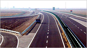新疆公路G216-风光互补供电系统案例